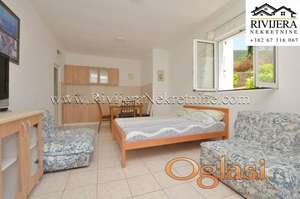 Prodaja dva apartmana Baosic Herceg Novi